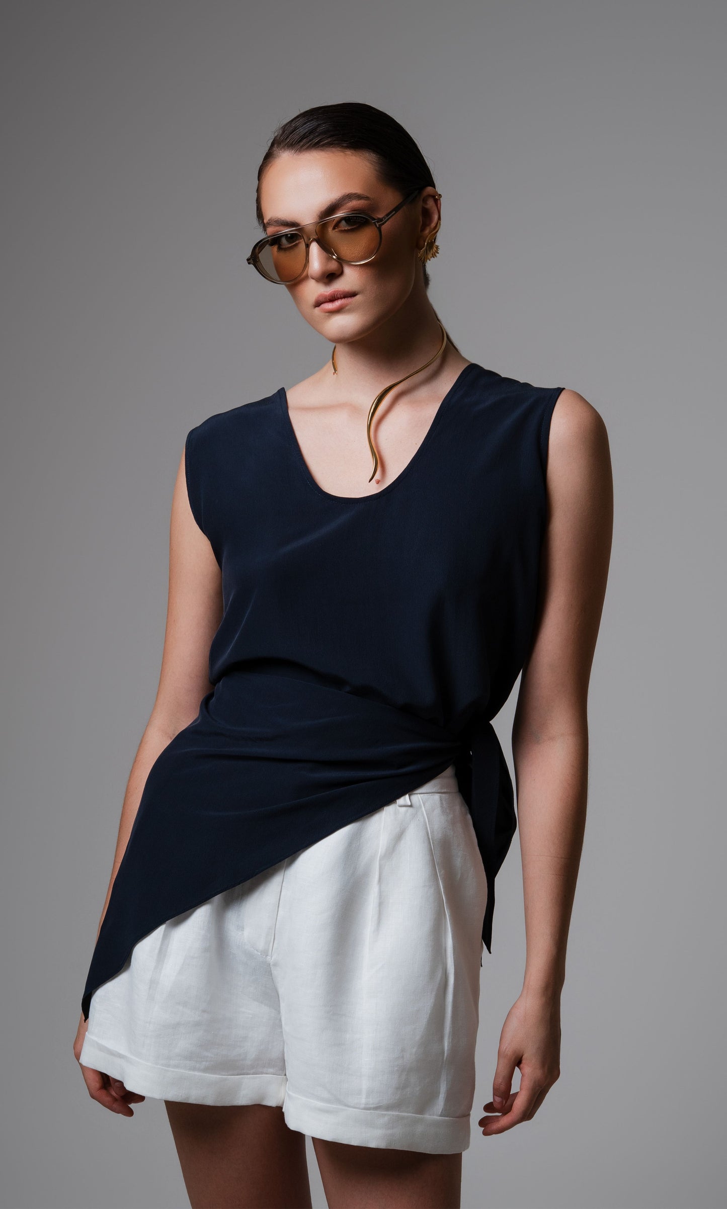 REGATA COM LENÇO CREPE DE SEDA