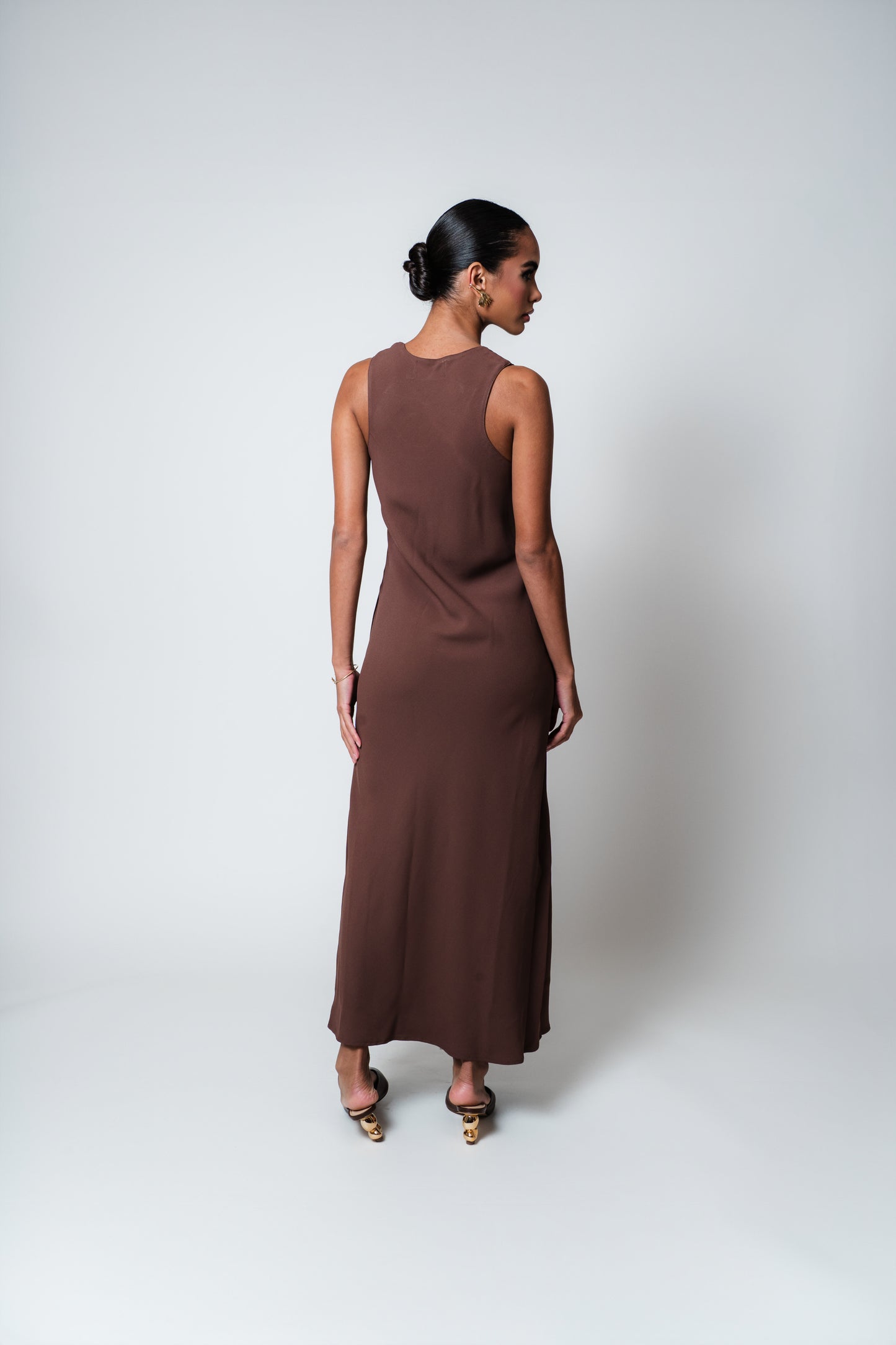 VESTIDO ESSENCIALS CREPE