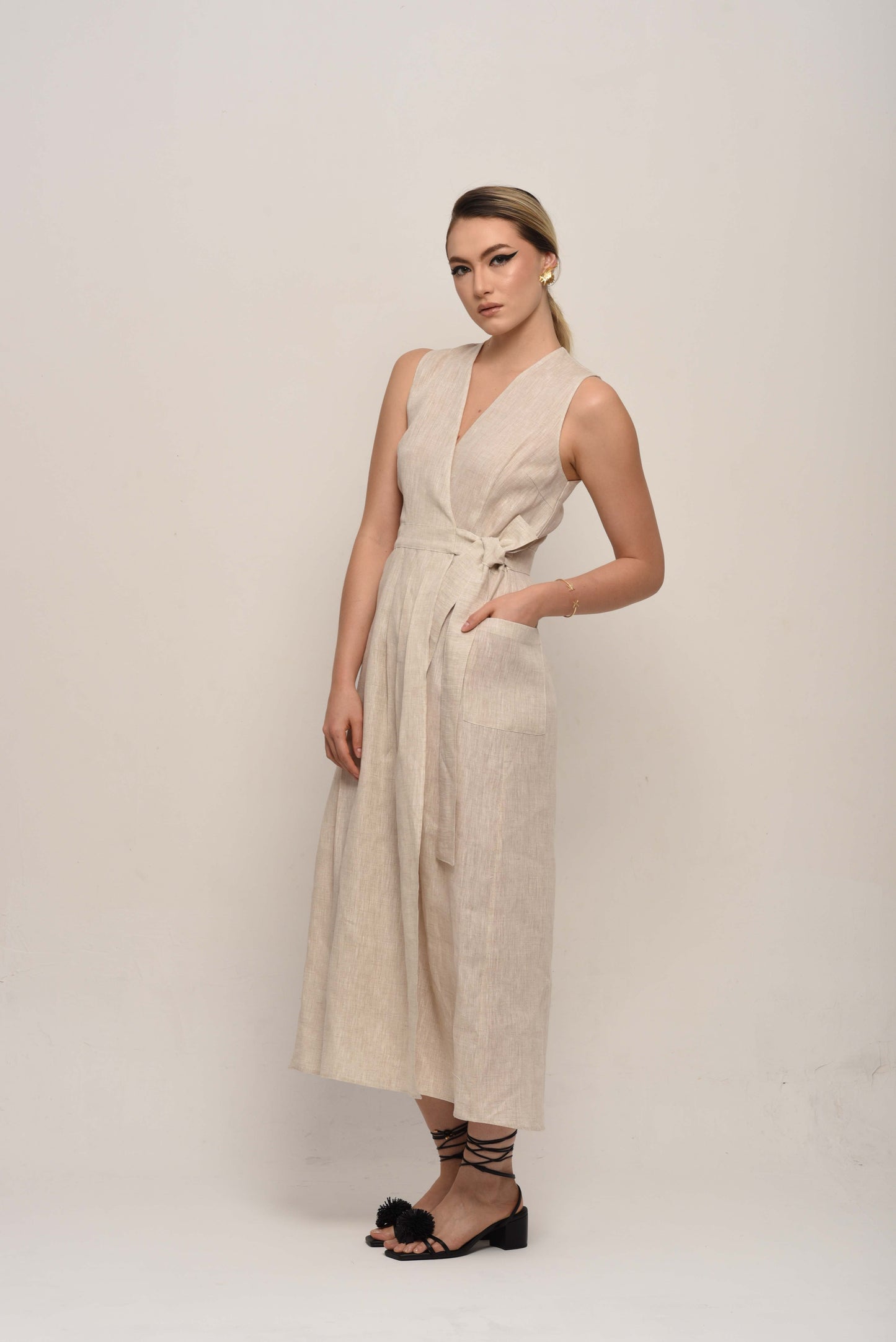VESTIDO BERTHA LINHO