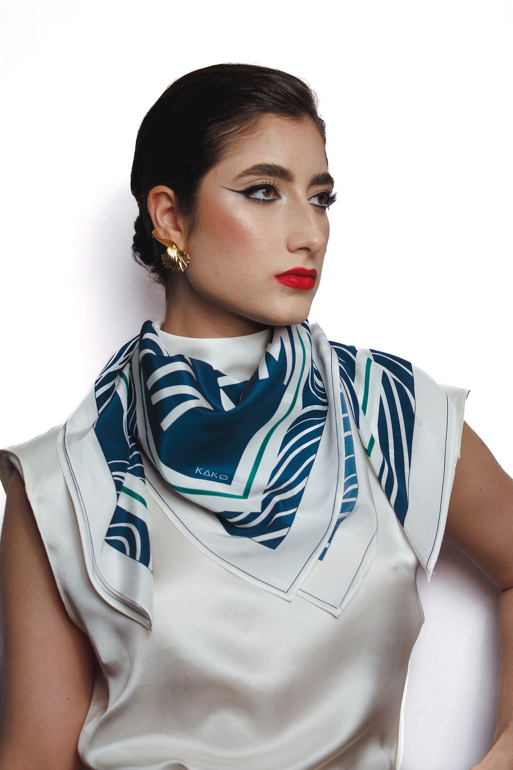 LENÇO CARRÉ SEDA CIRCUNTANTIA