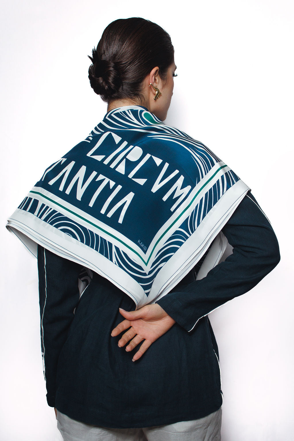 LENÇO CARRÉ SEDA CIRCUNTANTIA