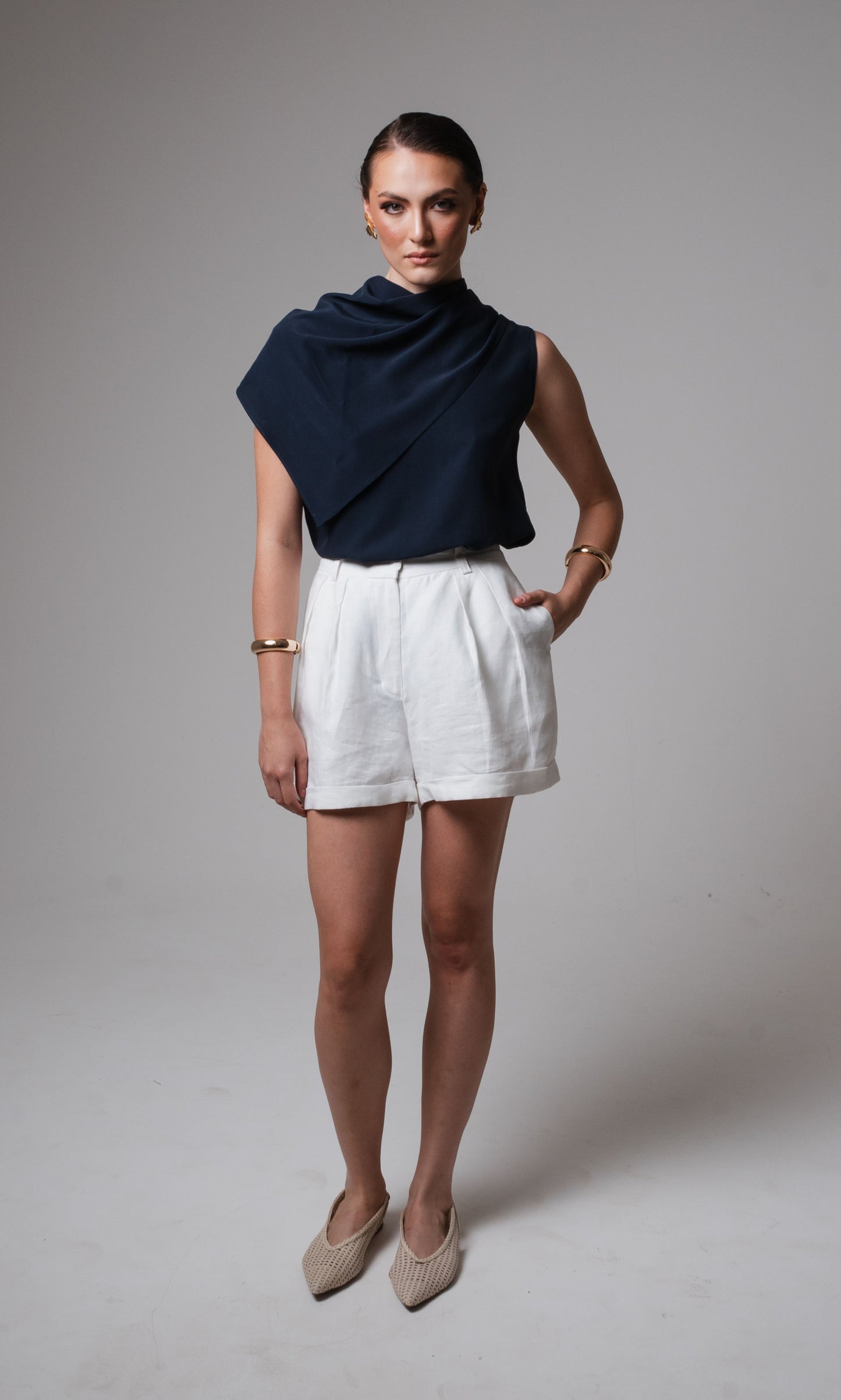 REGATA COM LENÇO CREPE DE SEDA