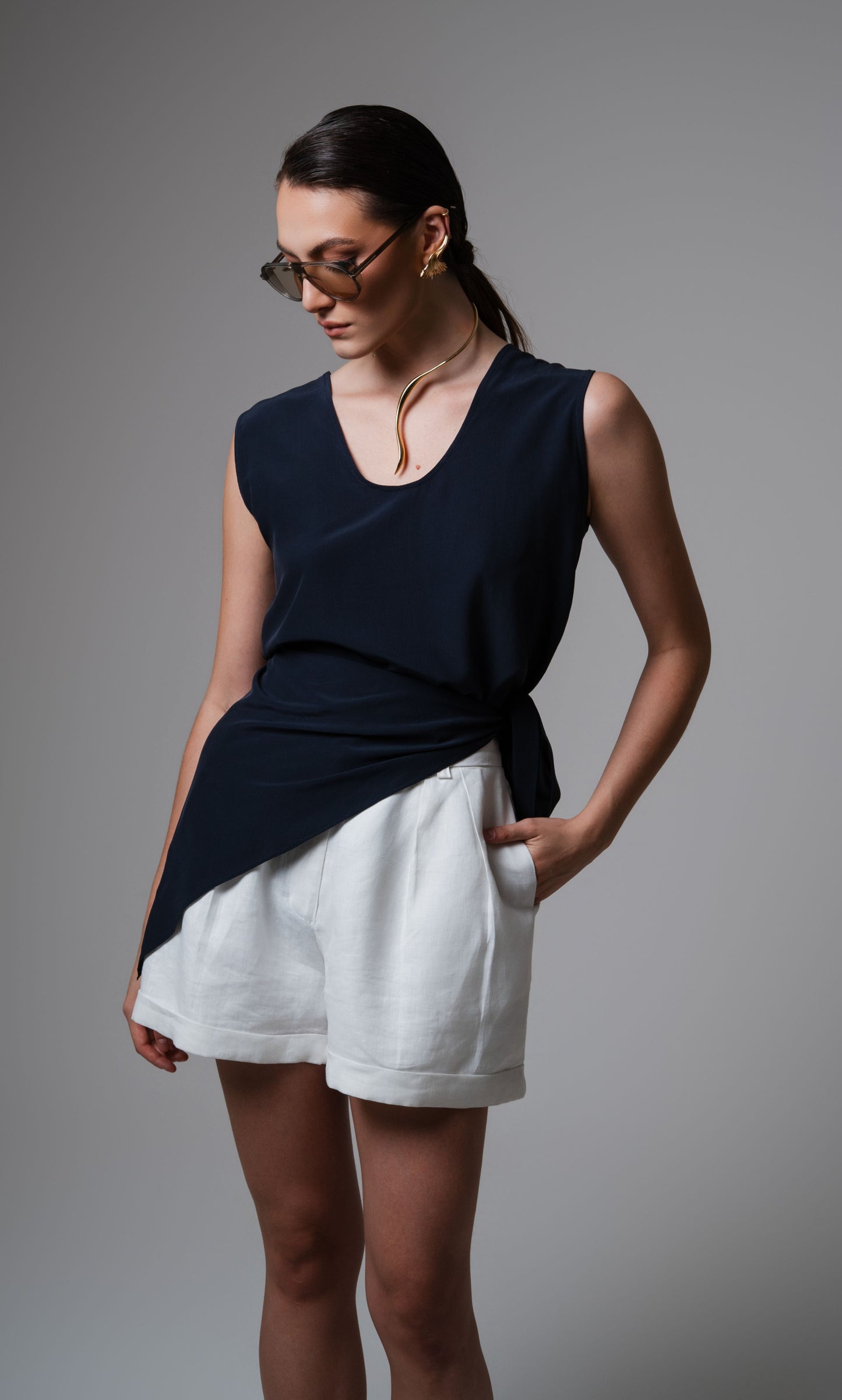 REGATA COM LENÇO CREPE DE SEDA