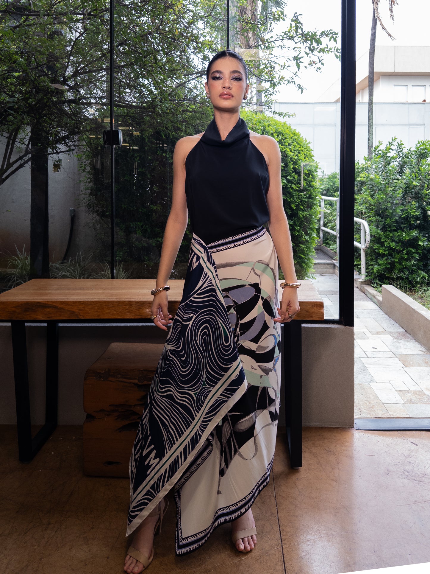 LENÇO CARRÉ A MÁSCARA