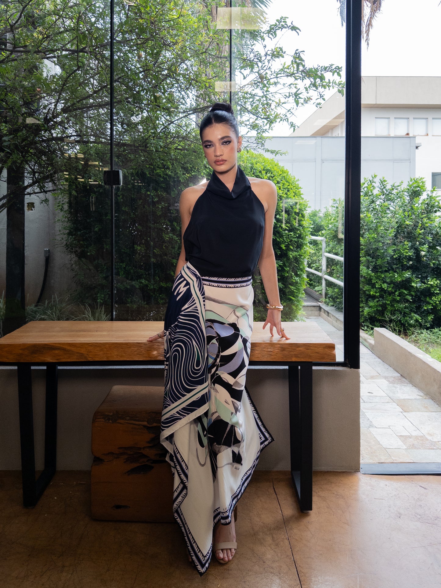 LENÇO CARRÉ A MÁSCARA